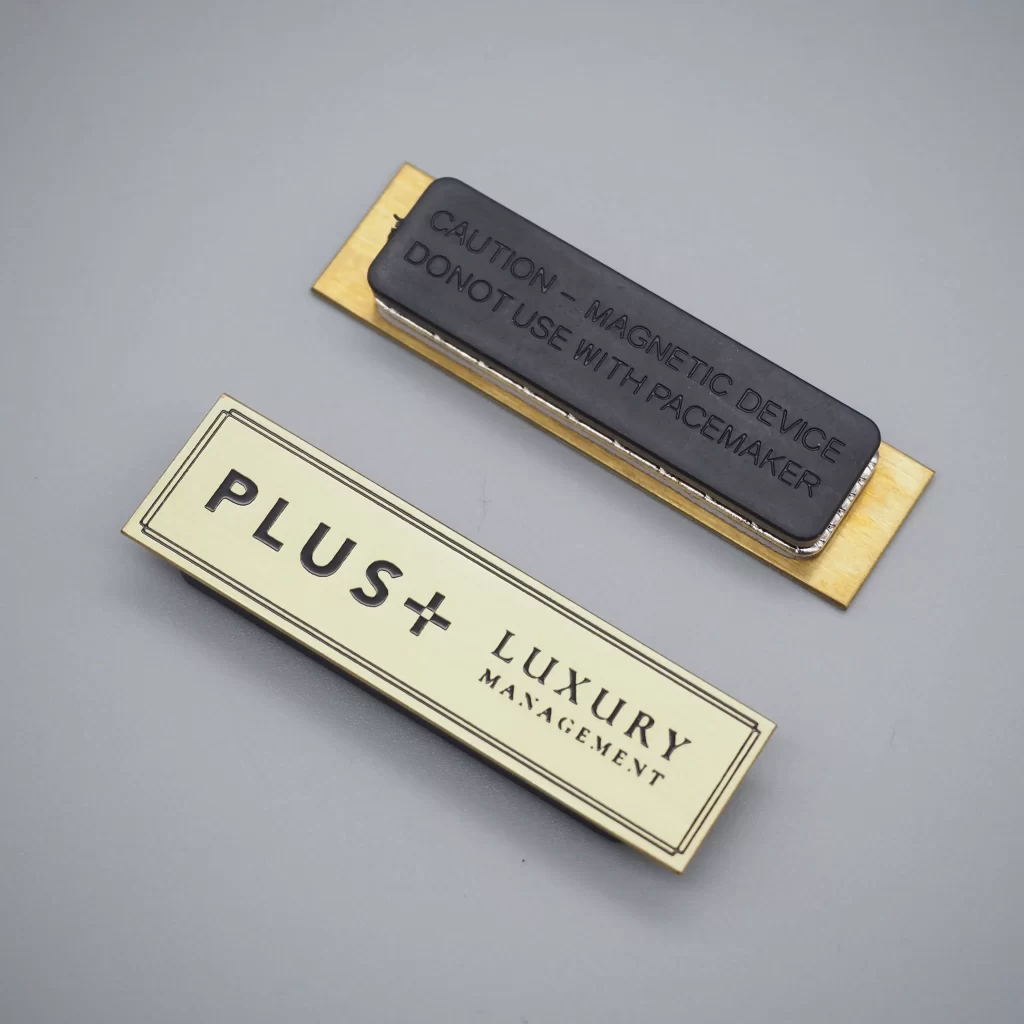 ป้ายชื่อ Luxury